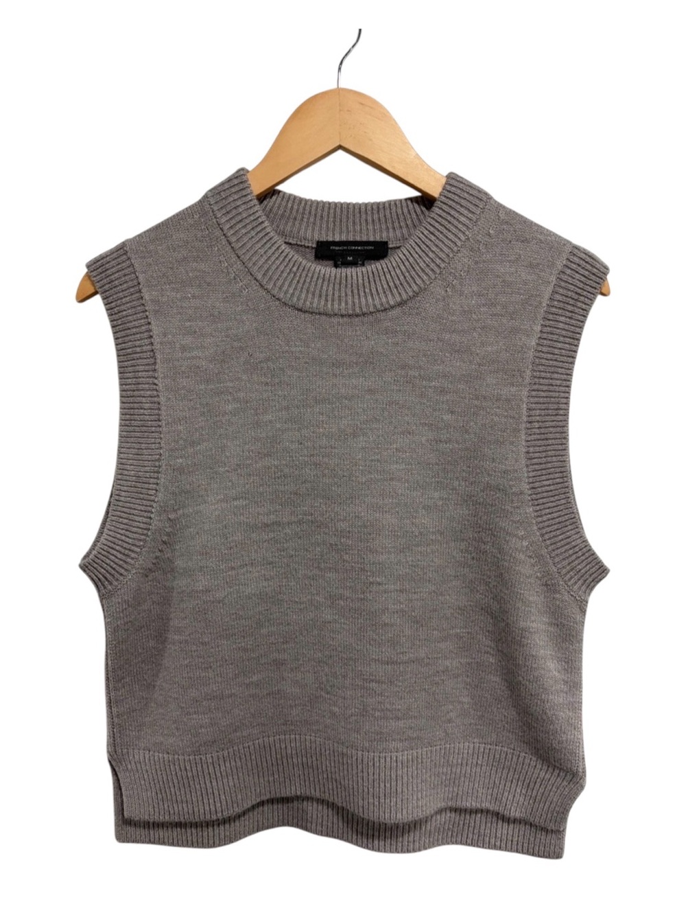 French Connection Women’s Sleeveless Knit Pullover Vest in Grey Medium